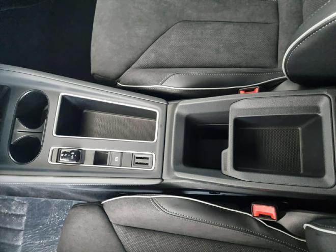 Car gallery image