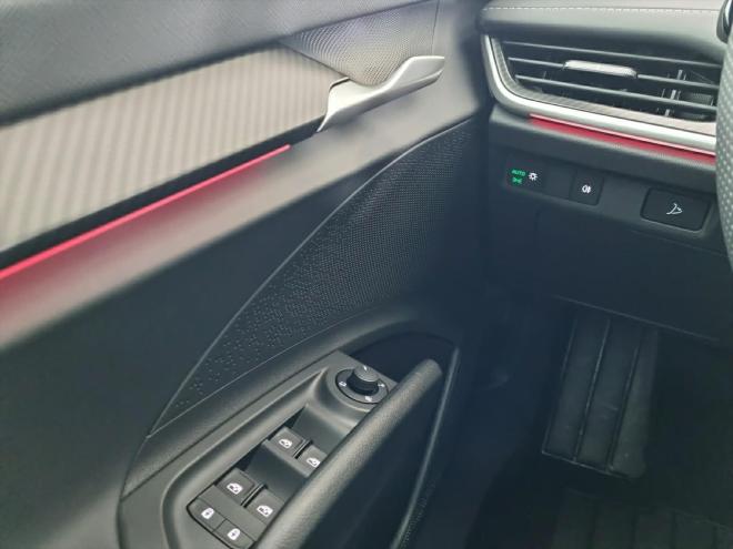 Car gallery image
