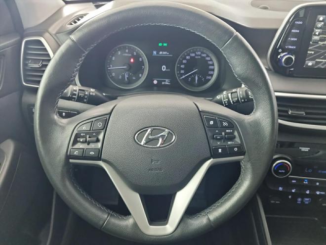 Car gallery image