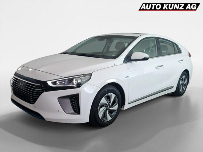 Car gallery image