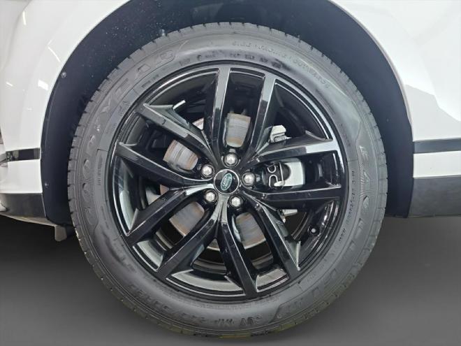 Car gallery image