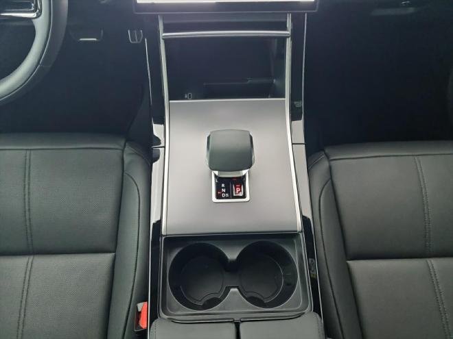 Car gallery image