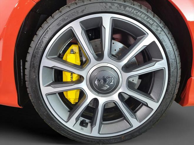 Car gallery image