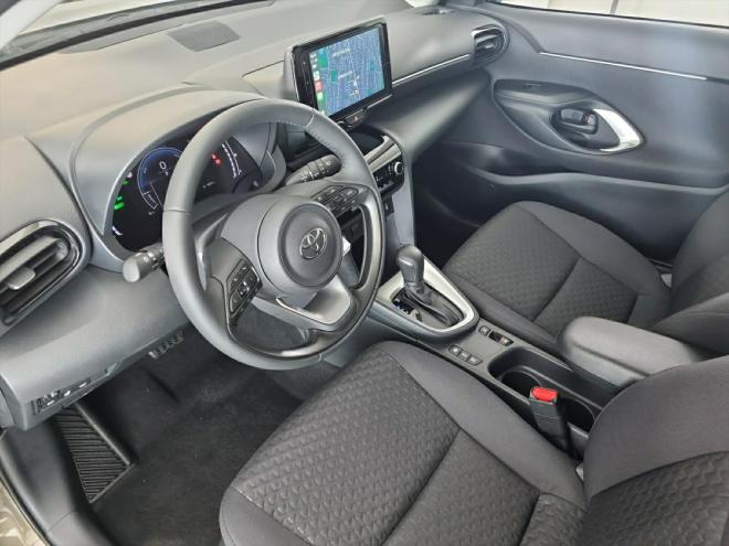 Car gallery image