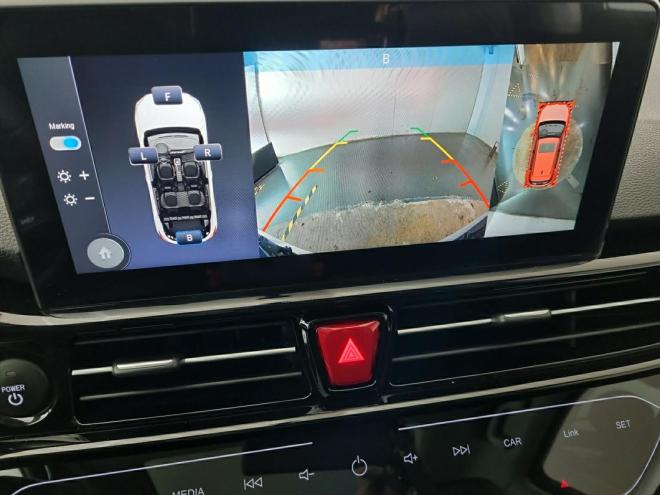 Car gallery image