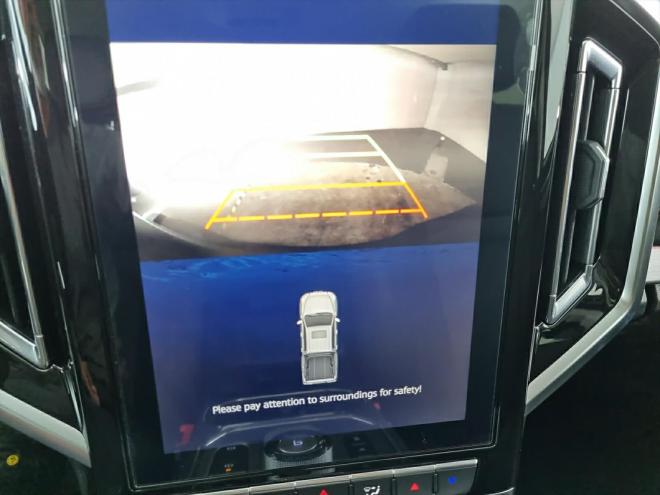 Car gallery image