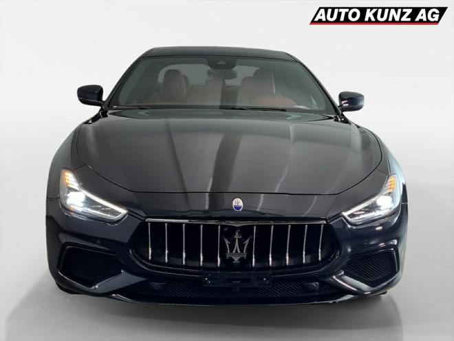 Car gallery image