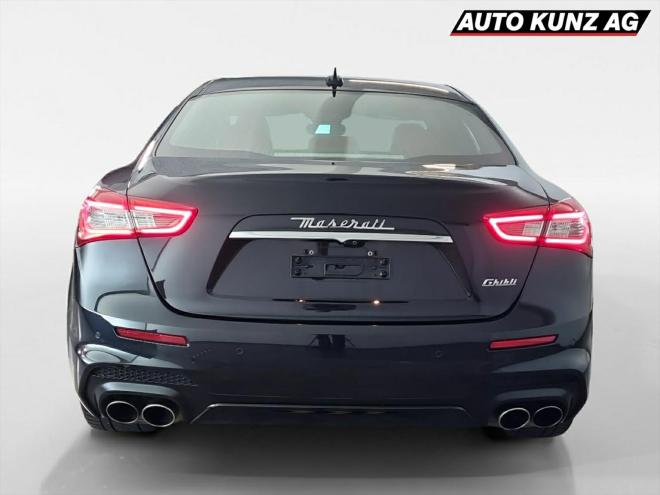 Car gallery image