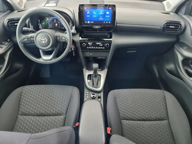 Car gallery image