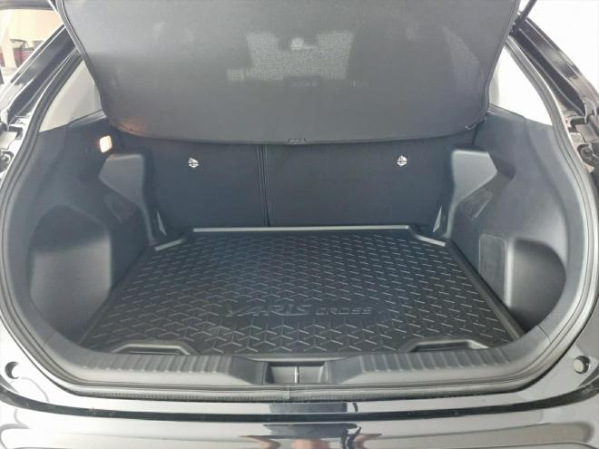 Car gallery image
