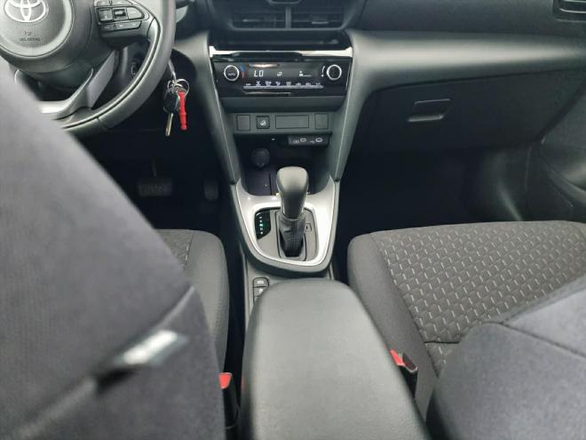 Car gallery image
