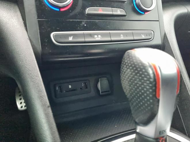 Car gallery image