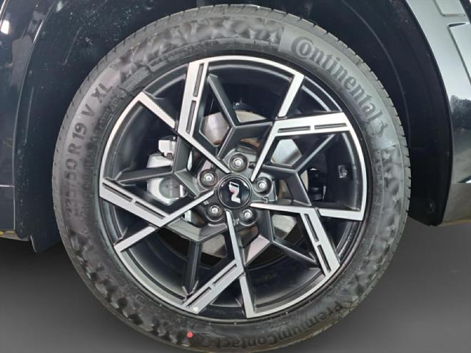 Car gallery image