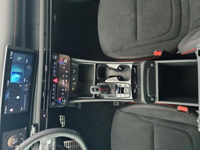 Car gallery image