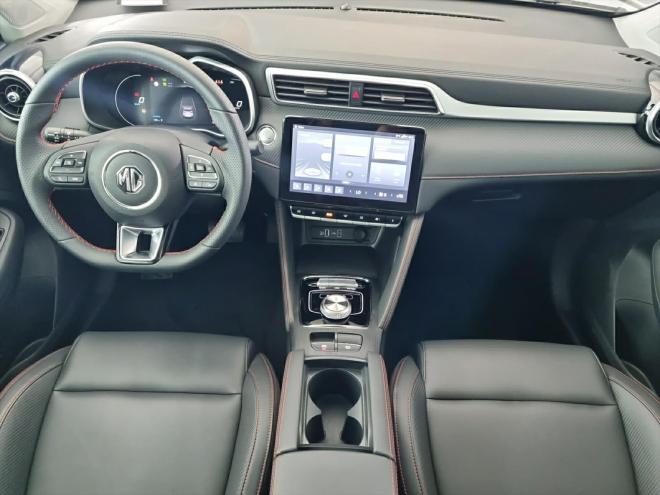 Car gallery image