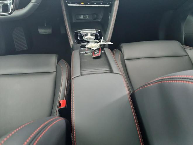 Car gallery image