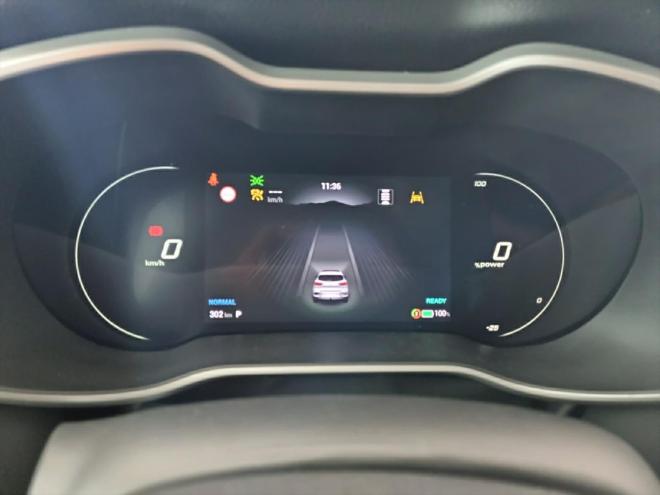 Car gallery image