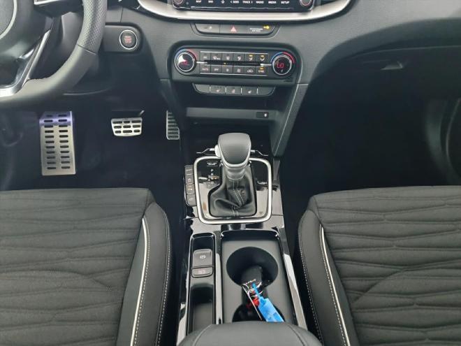Car gallery image