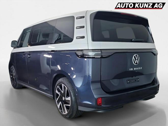 Car gallery image