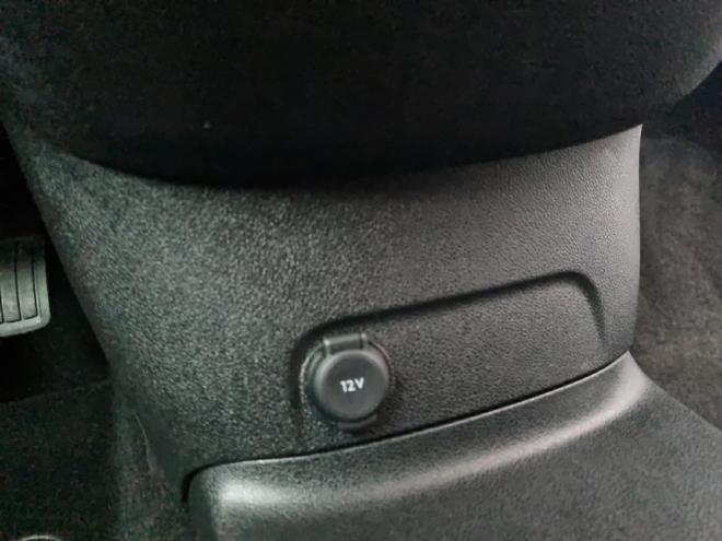 Car gallery image