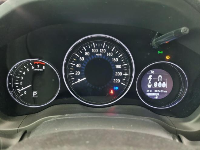 Car gallery image