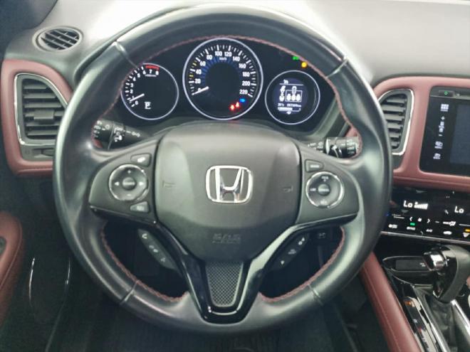 Car gallery image