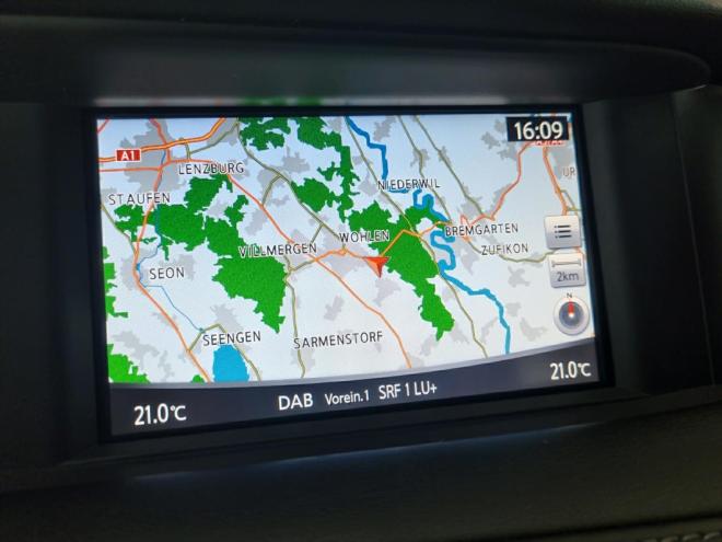Car gallery image