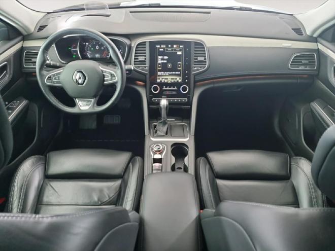Car gallery image