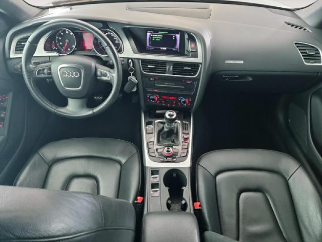 Car gallery image