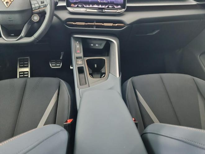 Car gallery image