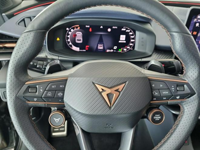 Car gallery image
