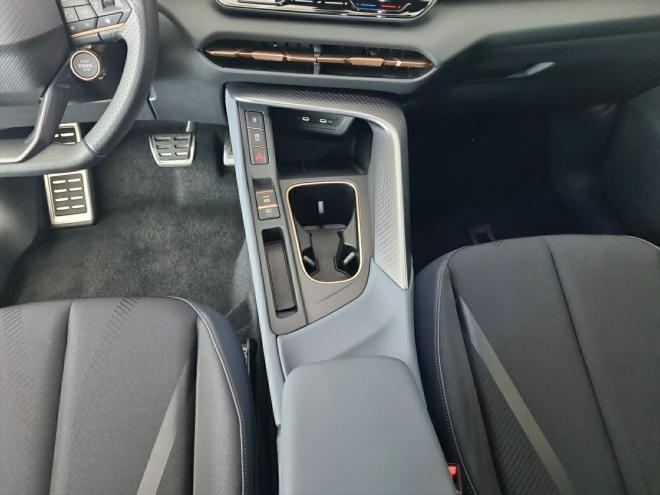 Car gallery image