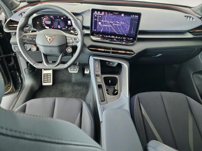 Car gallery image