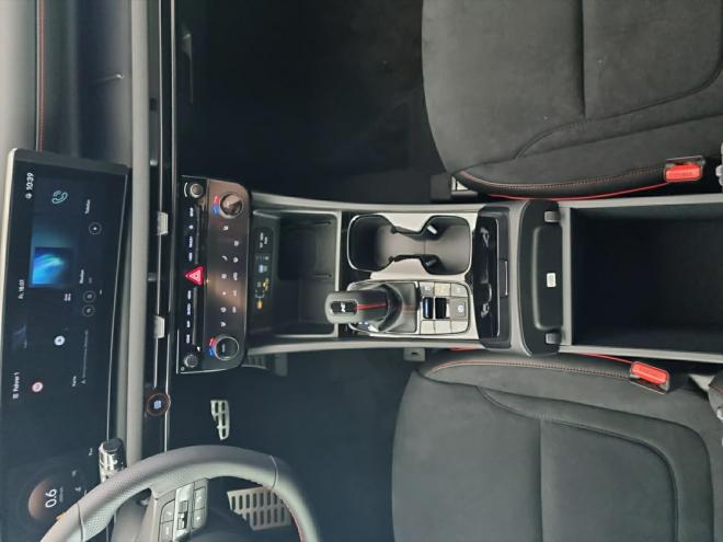 Car gallery image