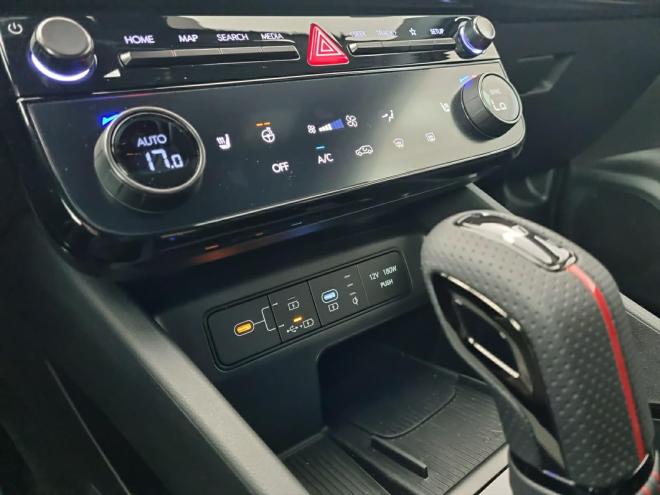 Car gallery image