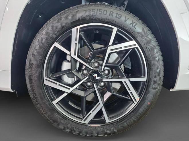 Car gallery image