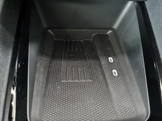 Car gallery image