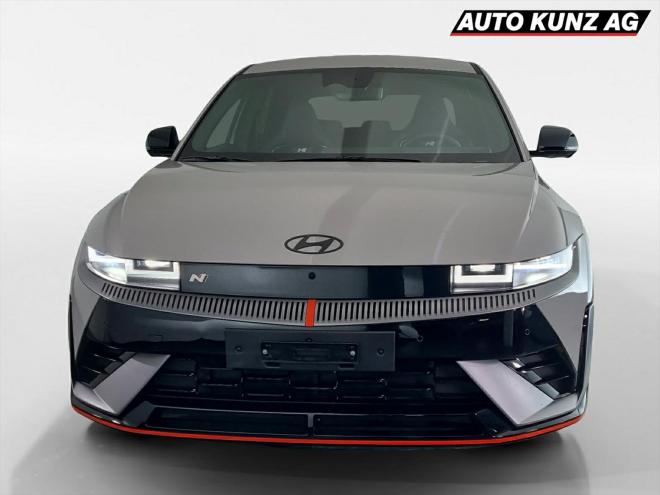 Car gallery image