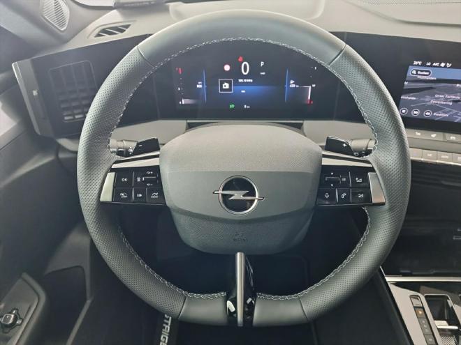 Car gallery image