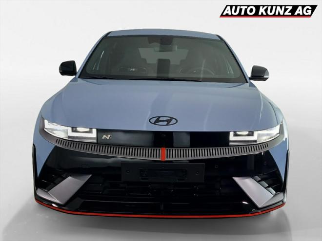 Car gallery image