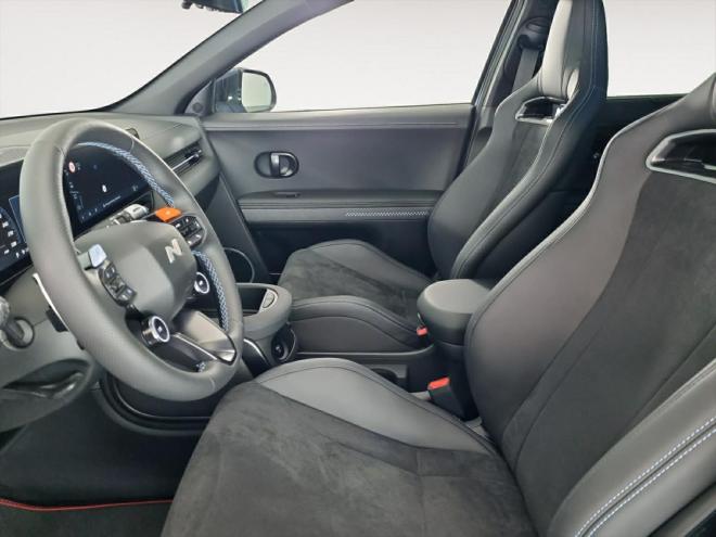 Car gallery image