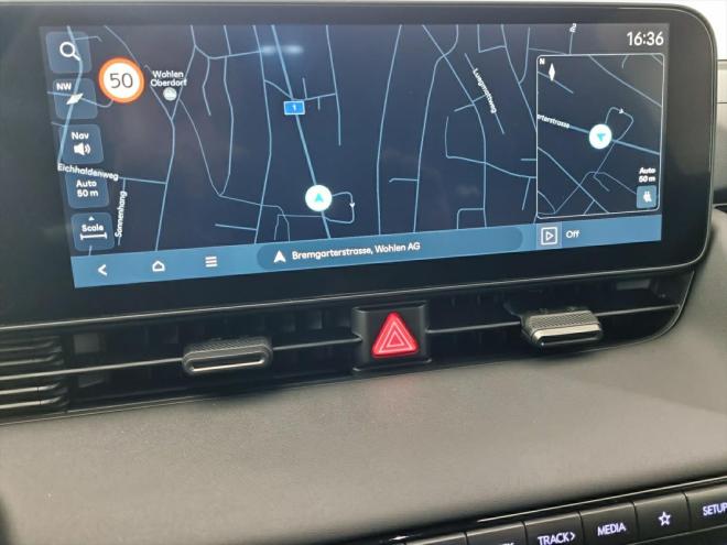 Car gallery image