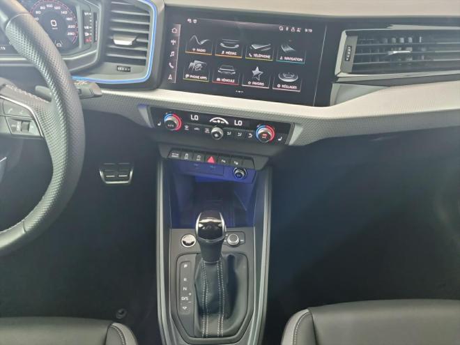 Car gallery image