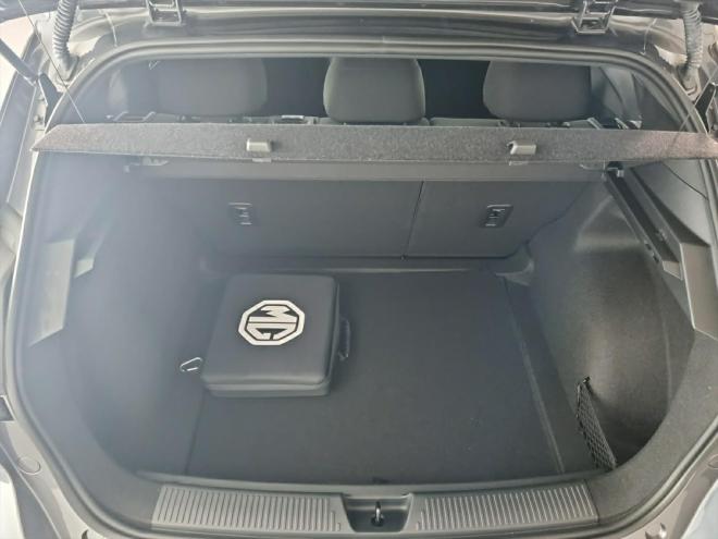 Car gallery image