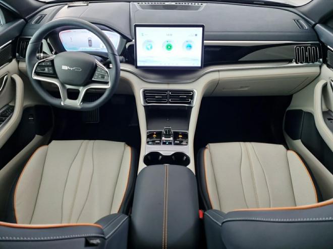 Car gallery image