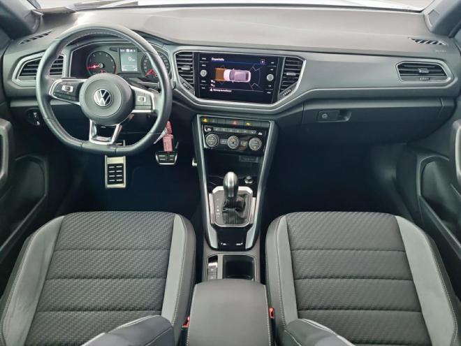 Car gallery image