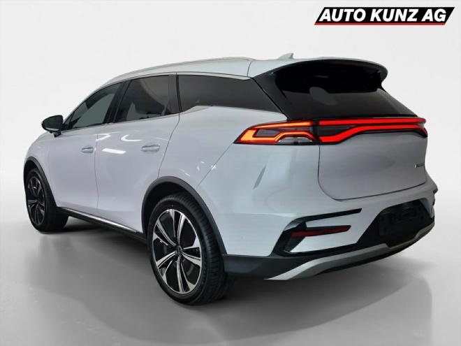 Car gallery image