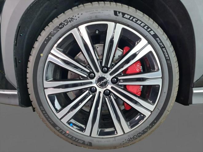 Car gallery image