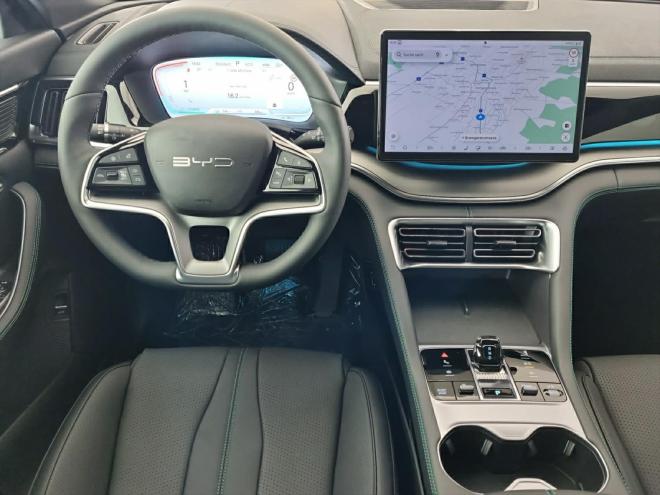Car gallery image
