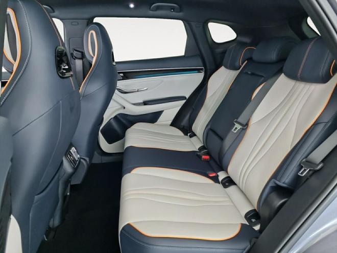 Car gallery image
